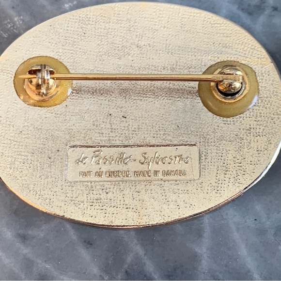 Pair Brooch De Passille Sylvestre Enamel Vintage MCM Made in Canada Face Flower - Picture 5 of 14